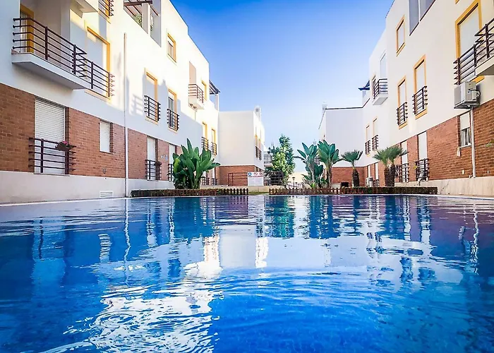 Cabanas Terraces - Pool And Seaview