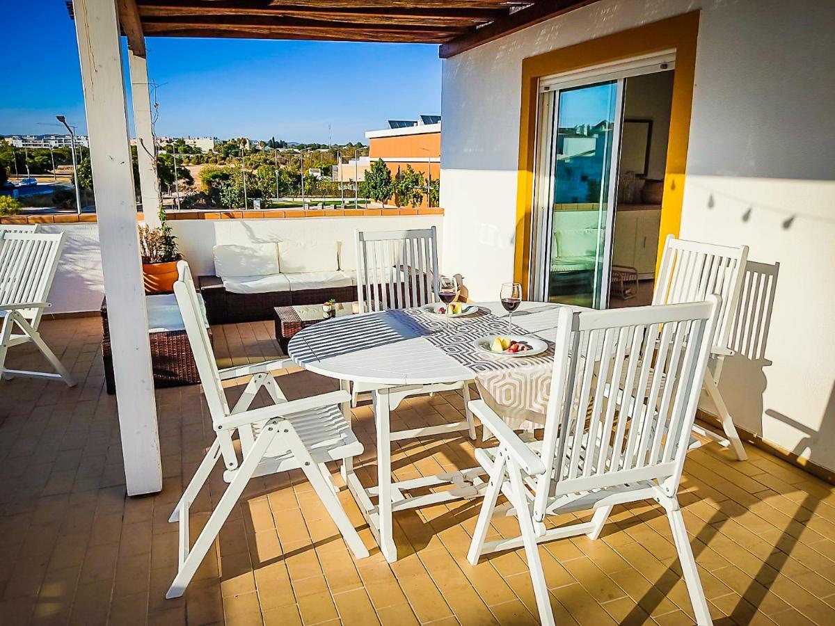 Apartment Terraces - Pool And Seaview